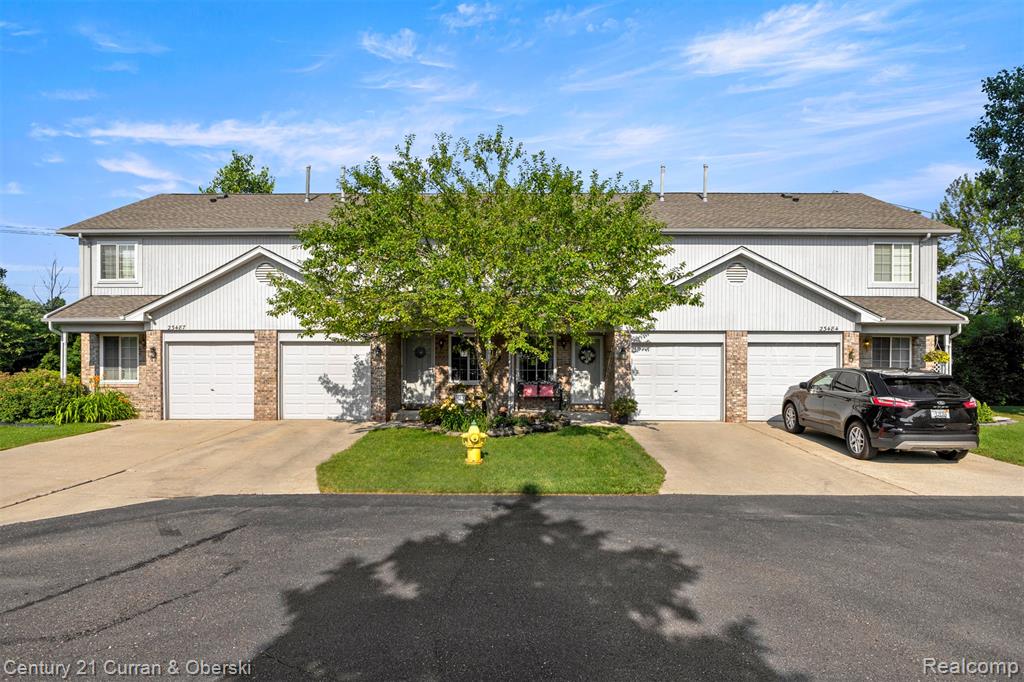 23486 Boller Court , Trenton, Michigan image 1