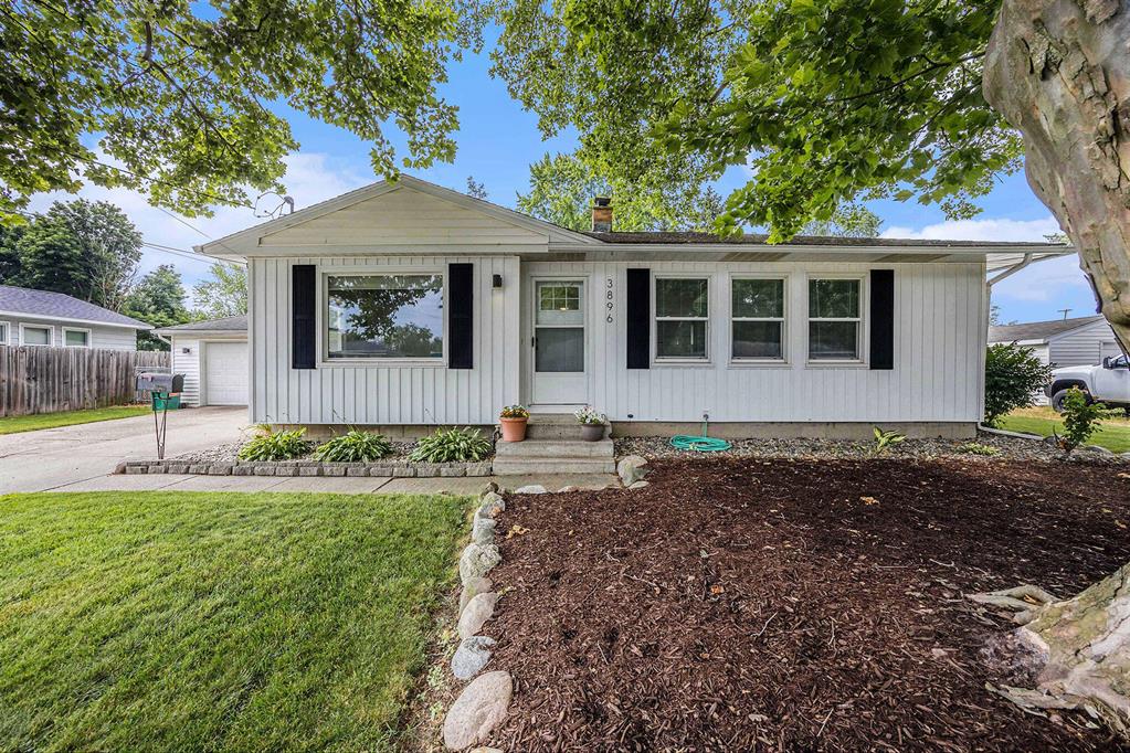 3896 Lee Street , Hudsonville, Michigan image 1