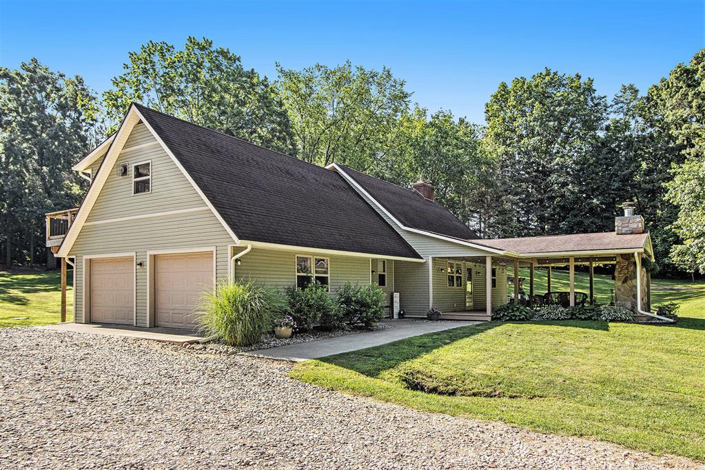 33 2nd Street , Plainwell, Michigan image 1
