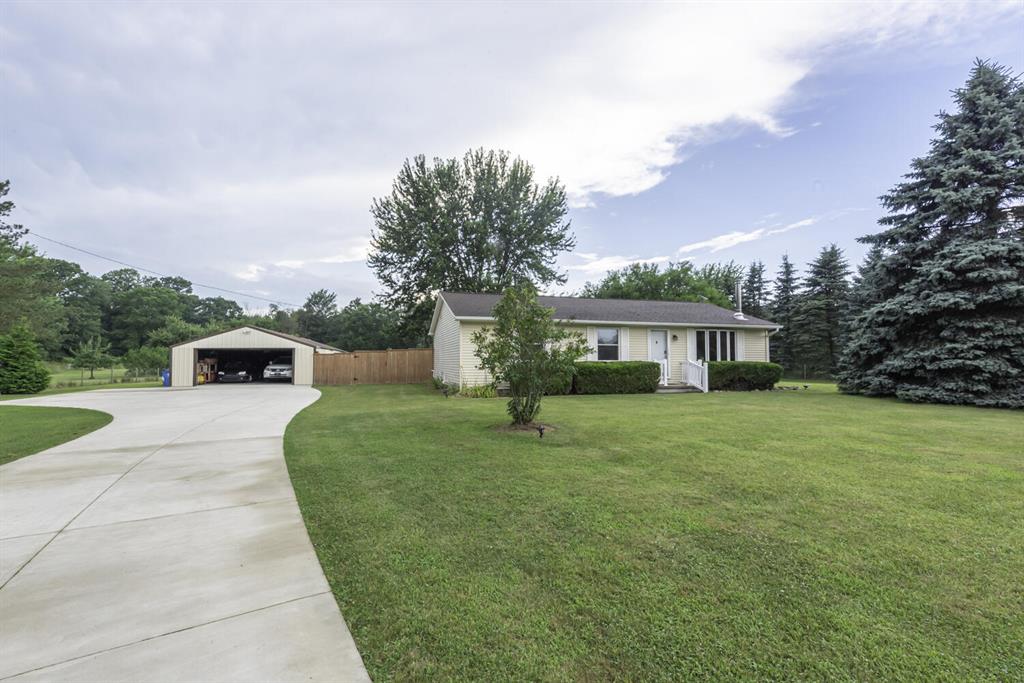 3348 Dexter Trail , Stockbridge, Michigan image 1