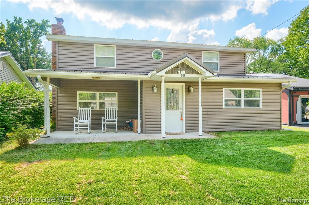 166 Indian Trail , Columbiaville, Michigan image 1