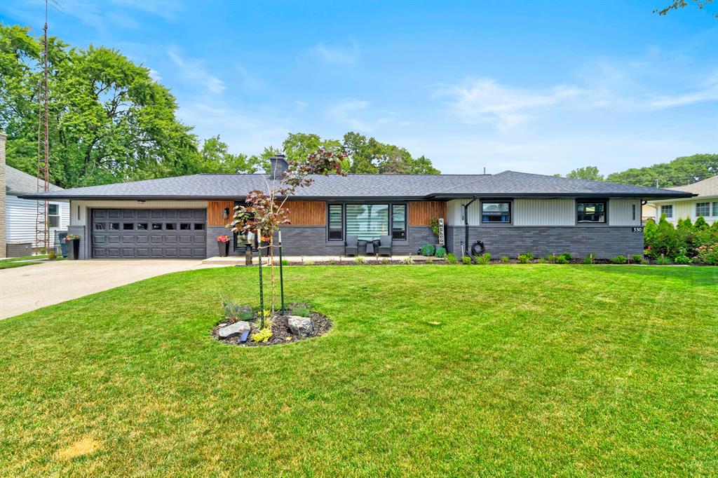330 Ruddiman Drive , North Muskegon, Michigan image 1
