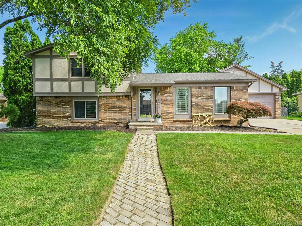 19349 Todd Drive , Clinton Township, Michigan image 1