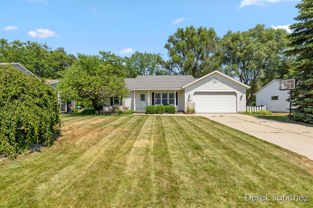 3889 Pebblefield Drive , Hudsonville, Michigan image 1