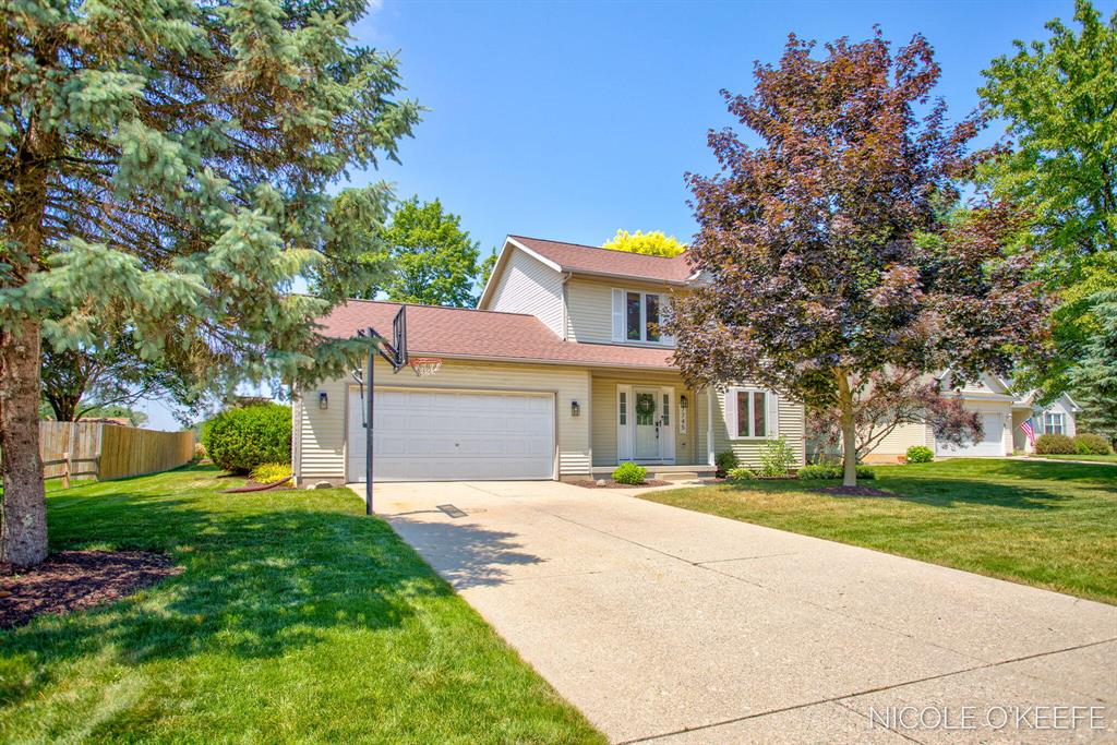 7745 Worthing Court Sw, Byron Center, Michigan image 1