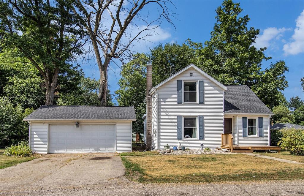 135 E Cherry Street , Wayland, Michigan image 1