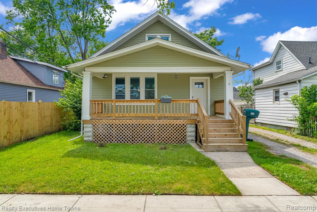 509 13th Street , Port Huron, Michigan image 1