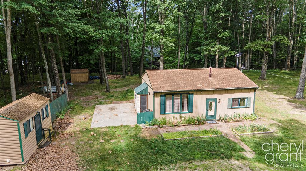 9151 St Ives Drive , Stanwood, Michigan image 1