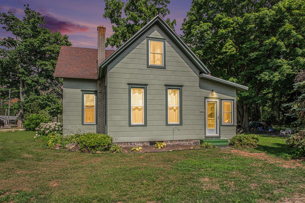68799 Cass  , Edwardsburg, Michigan image 1