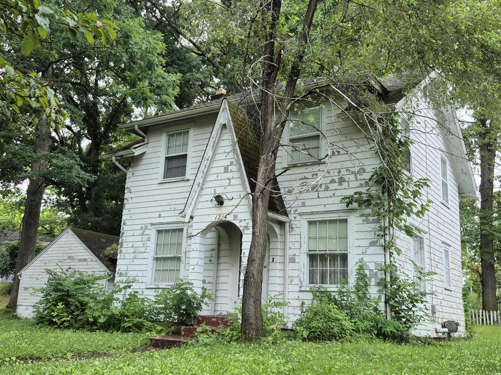 1214 Mound Avenue , Jackson, Michigan image 1