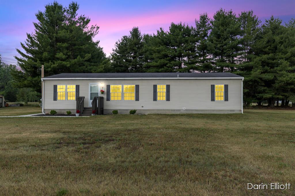 7396 S Garlock Road , Carson City, Michigan image 1