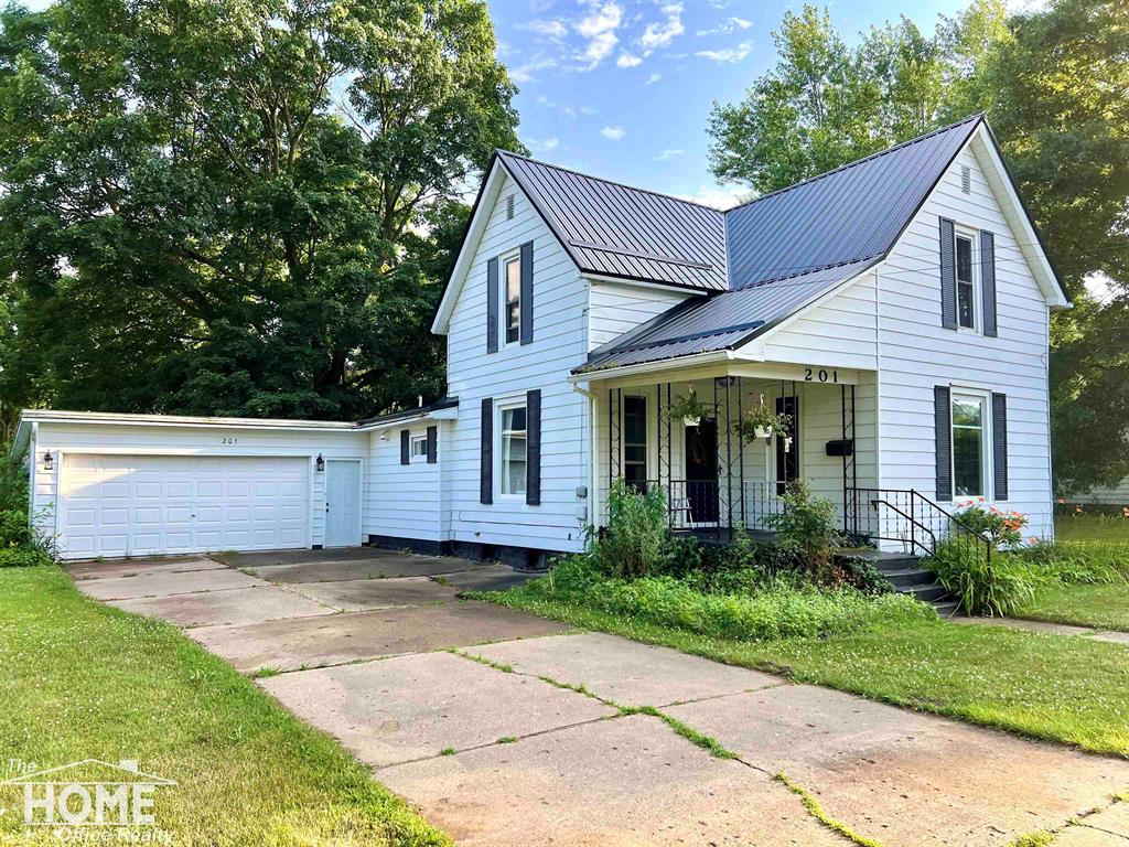 201 Mason Street , Chesaning, Michigan image 1