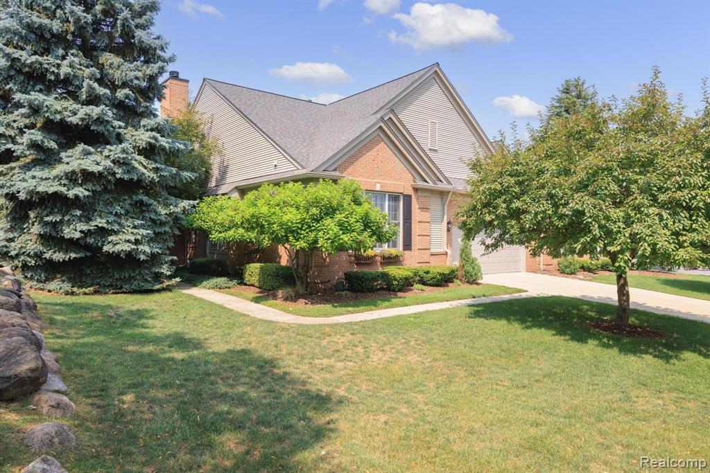 1114 Rock Valley Drive , Rochester, Michigan image 1