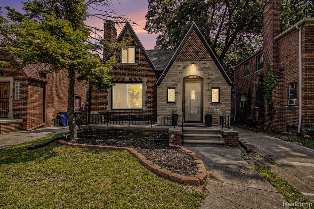 20112 Picadilly Road , Dearborn, Michigan image 1