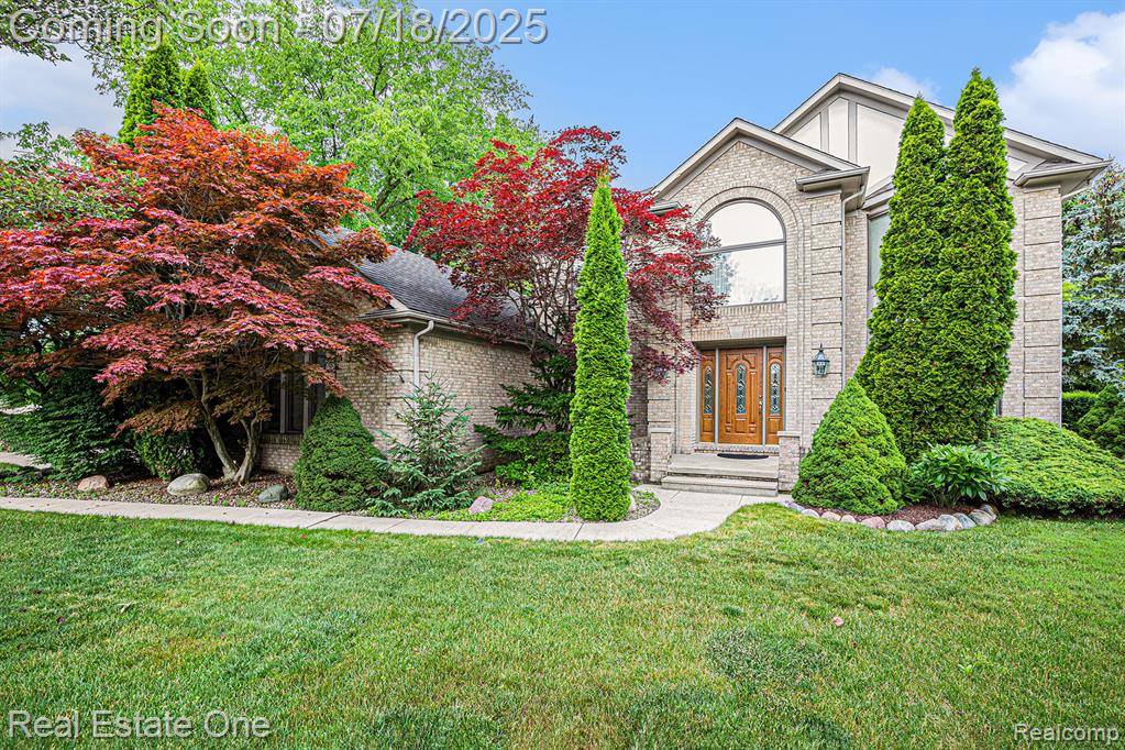 158 Telford Drive , Troy, Michigan image 1