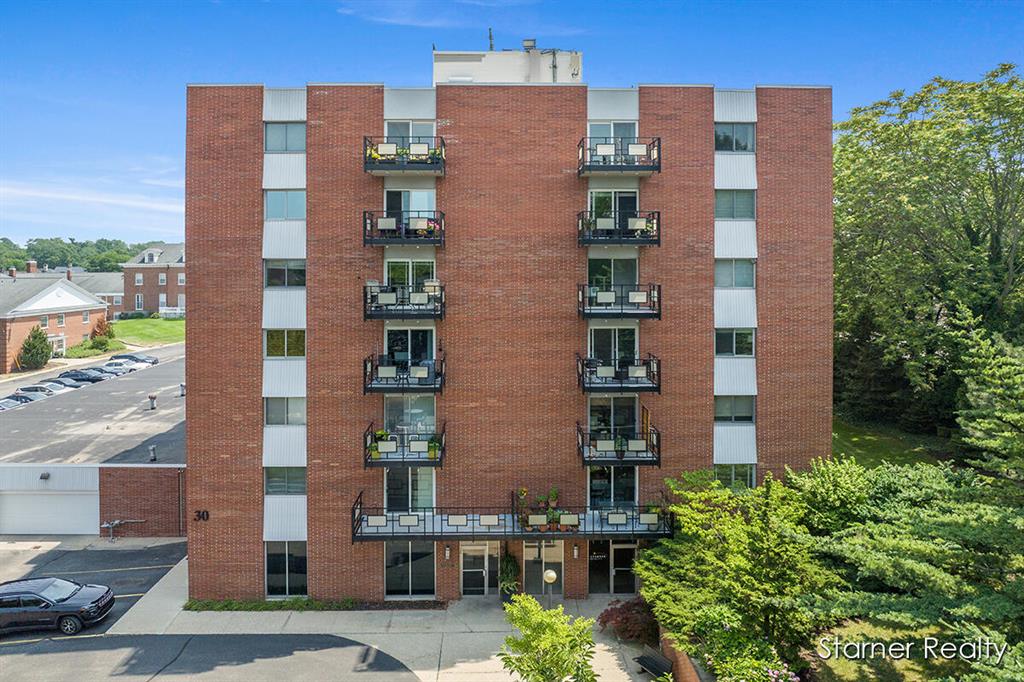 30 College Avenue Se #46, Grand Rapids, Michigan image 1