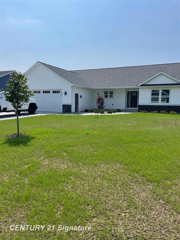 4567 E Lakecress Drive , Saginaw, Michigan image 1