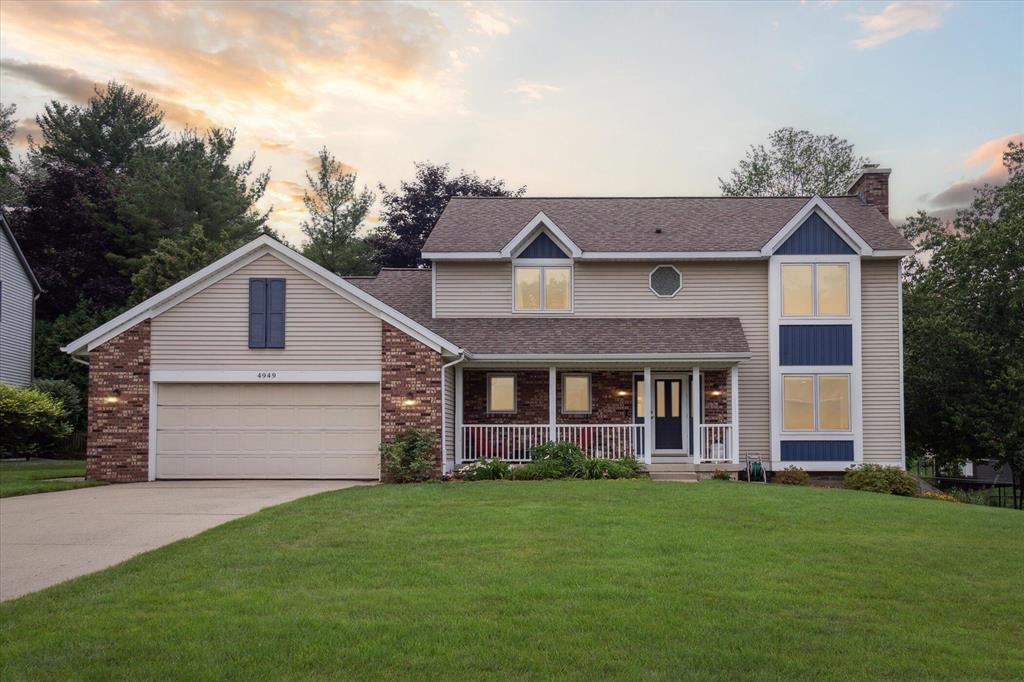 4949 Chableau Drive Sw, Wyoming, Michigan image 1