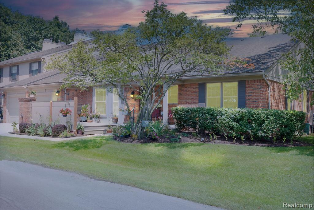 7108 Green Farm Road , West Bloomfield, Michigan image 1