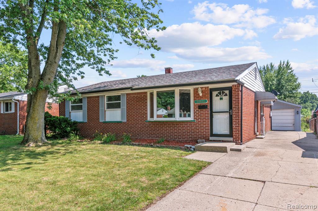 38023 Castle Drive , Romulus, Michigan image 1