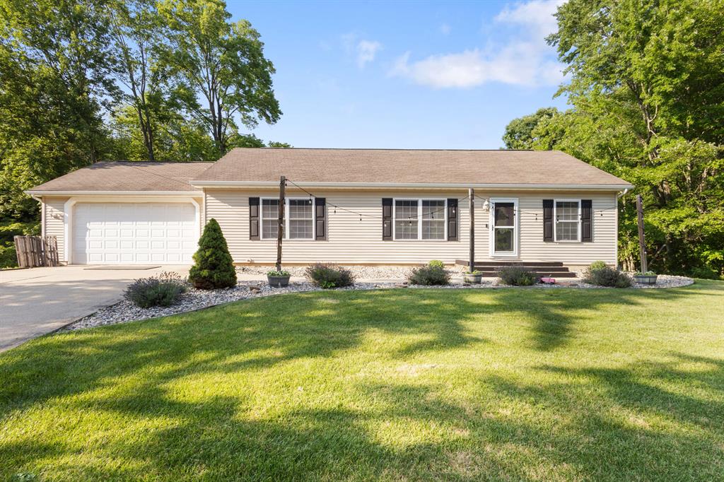 11855 Yorkshire Drive , Richland, Michigan image 1