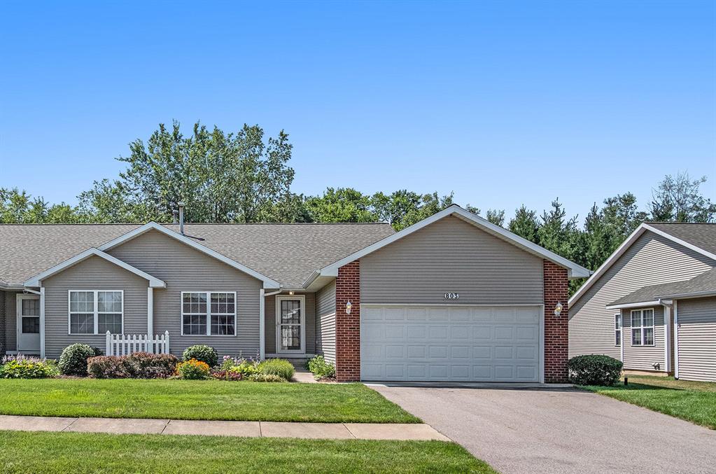 803 Strawberry Valley Avenue Nw #93, Comstock Park, Michigan image 1