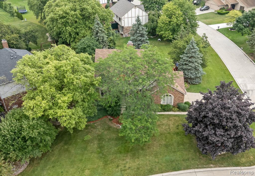 264 Stonetree Circle , Rochester Hills, Michigan image 1