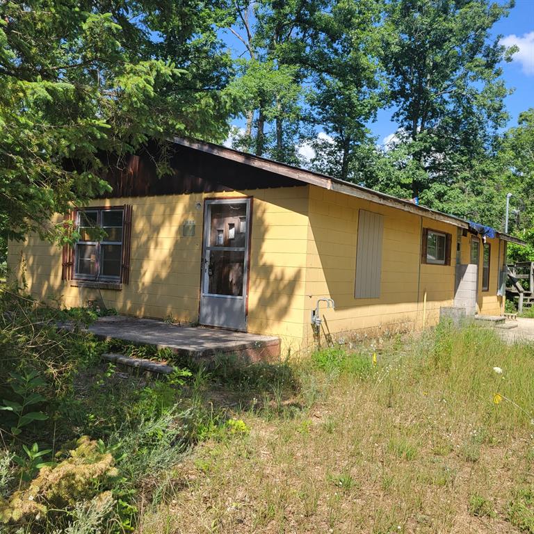 6704 S Sincerity  , Idlewild, Michigan image 1