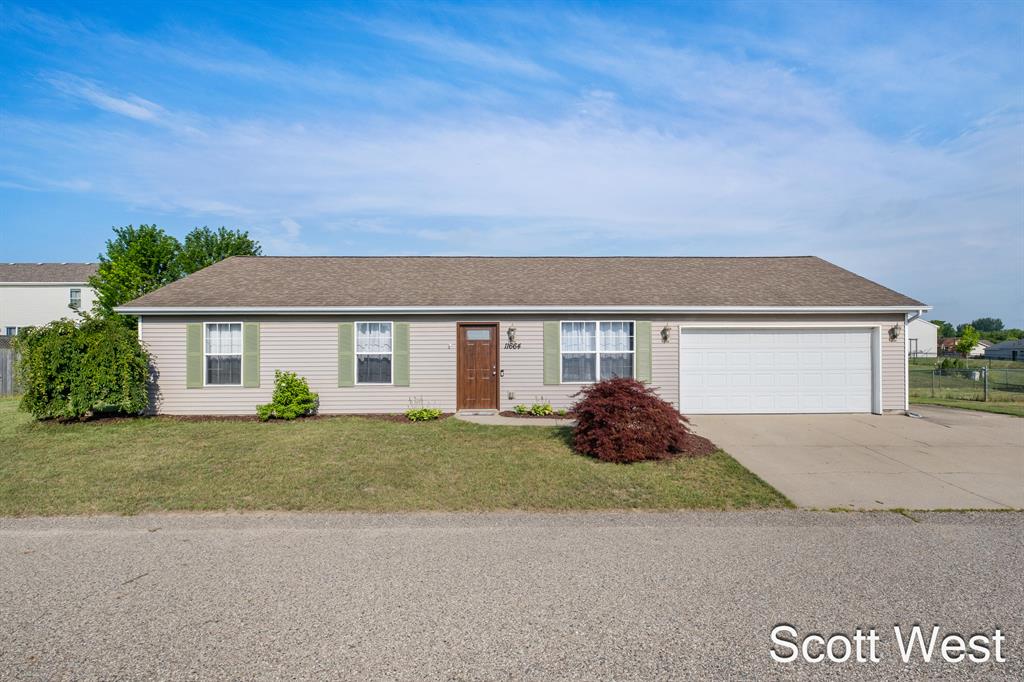 11664 Bear Meadows Drive Se, Alto, Michigan image 1