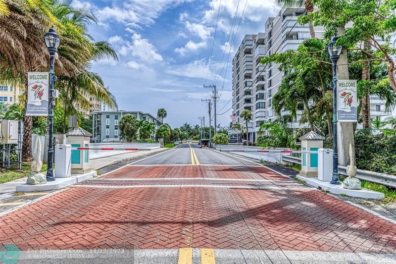 GATED ENTRANCE OF TERRA MAR ISLAND - LOOKING EAST