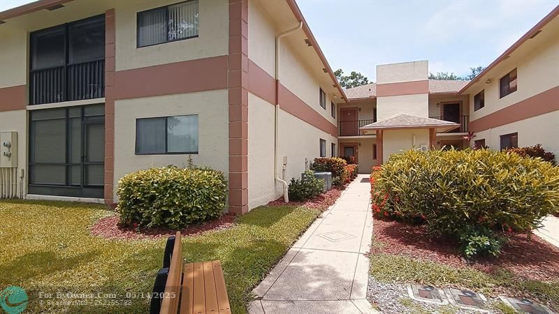 15401 Pembridge Ave #13, Delray Beach, Florida image 24
