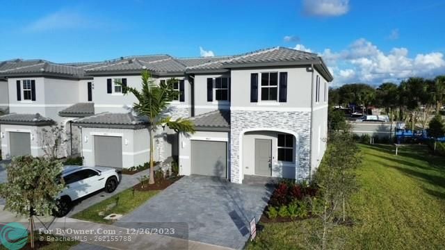 4611 Nw 118 Ave, Coral Springs, Florida image 2