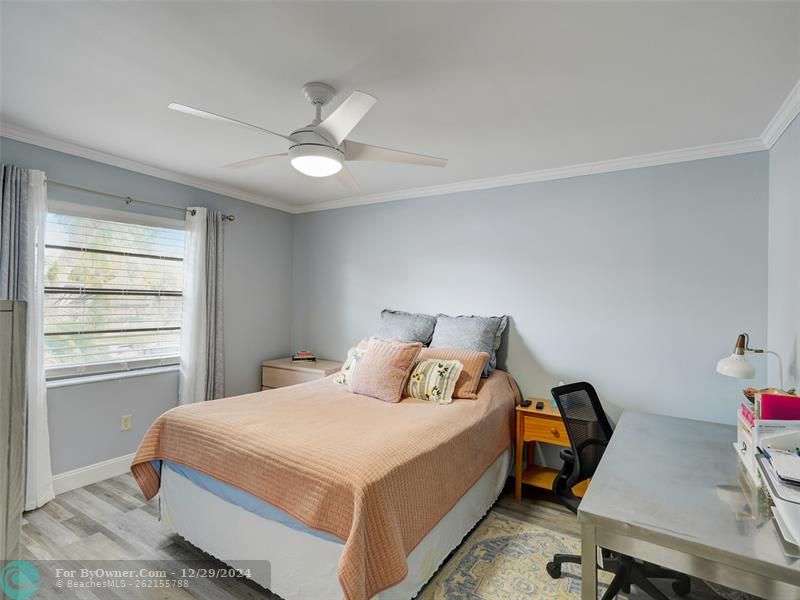 Guest bedroom