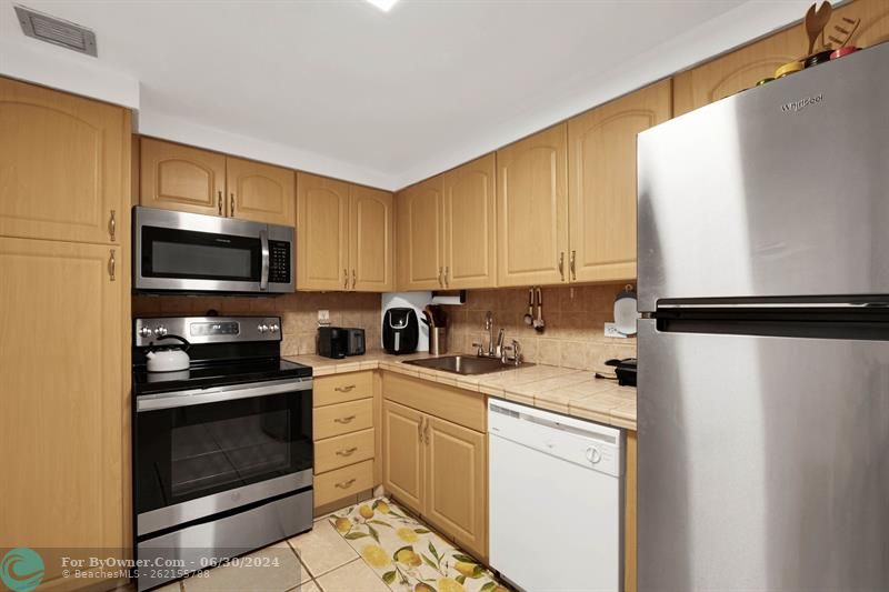 5005 Collins Ave #316, Miami Beach, Florida image 10