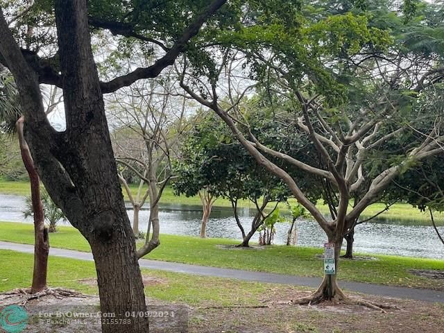 2208 S Cypress Bend Dr #202, Pompano Beach, Florida image 1