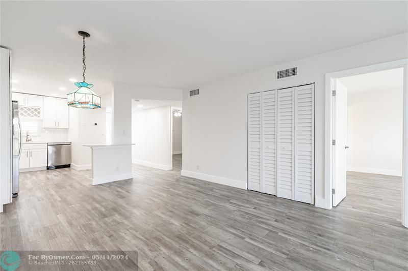 8971 S Hollybrook Blvd #308, Pembroke Pines, Florida image 2