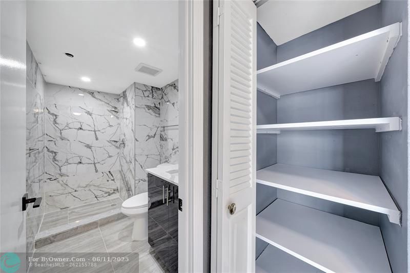 1100 Saint Charles Pl #708, Pembroke Pines, Florida image 30