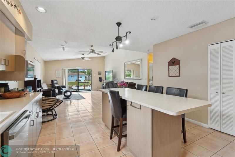 2643 Coolidge St, Hollywood, Florida image 7