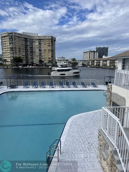 1849 S Ocean Dr #805, Hallandale Beach, Florida image 19