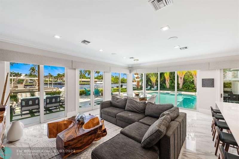 2307 N Riverside Dr, Pompano Beach, Florida image 25