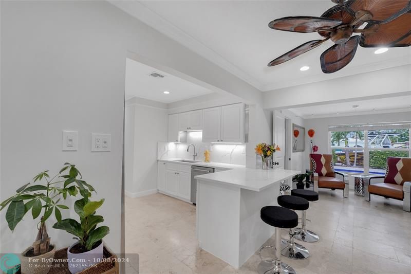 2277 SE 15 Street, Pompano Beach, Florida image 12