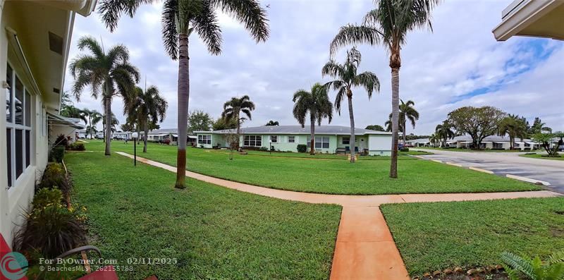 220 Country Ln #B, Boynton Beach, Florida image 6