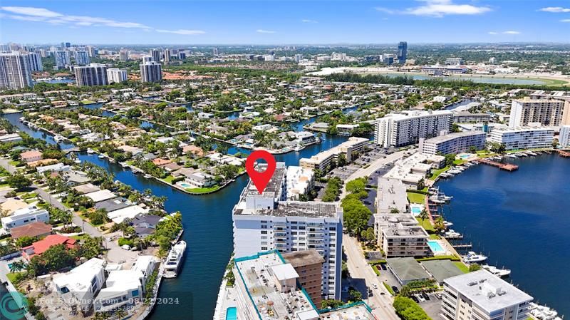 137 Golden Isles Dr #706, Hallandale Beach, Florida image 11