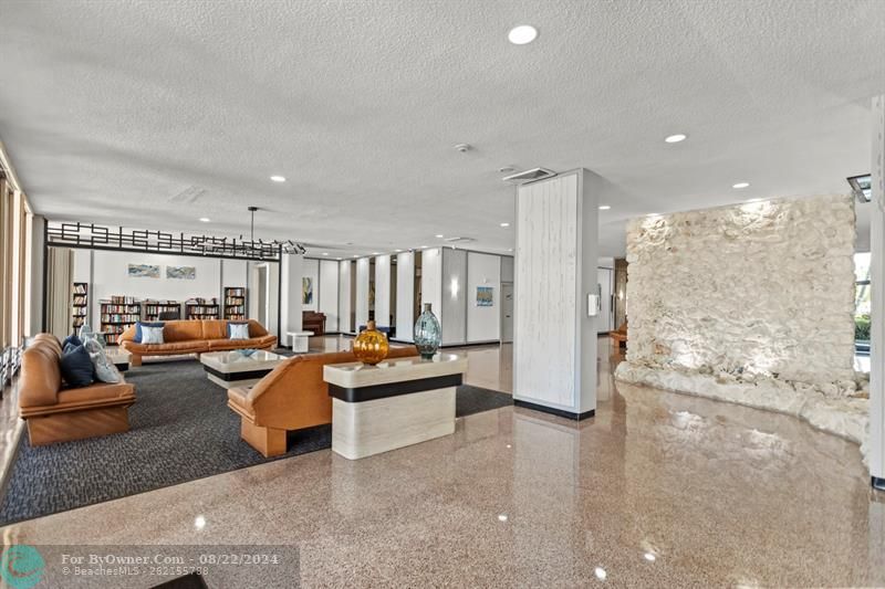 137 Golden Isles Dr #706, Hallandale Beach, Florida image 17