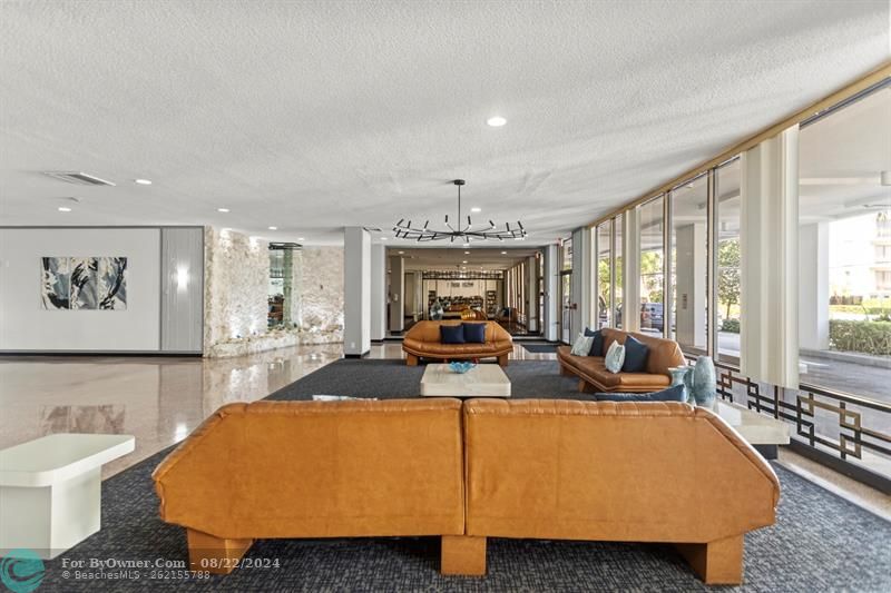 137 Golden Isles Dr #706, Hallandale Beach, Florida image 18