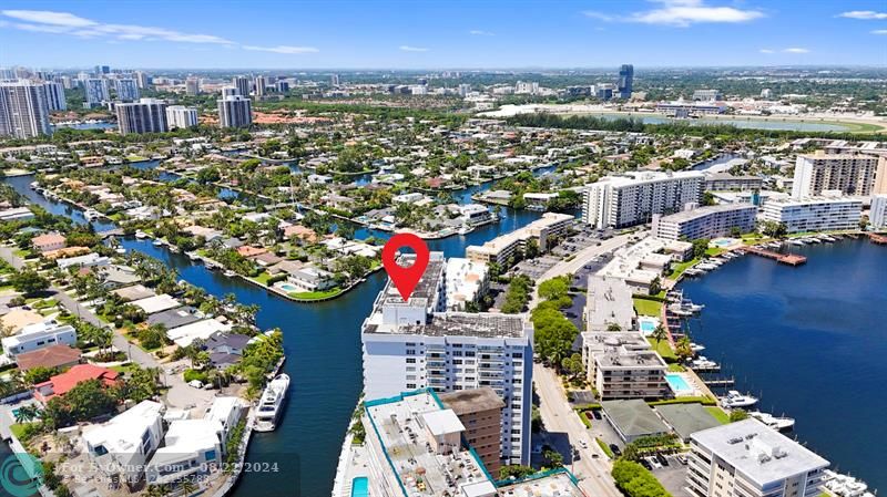 137 Golden Isles Dr #706, Hallandale Beach, Florida image 3