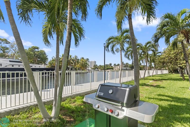 137 Golden Isles Dr #706, Hallandale Beach, Florida image 26