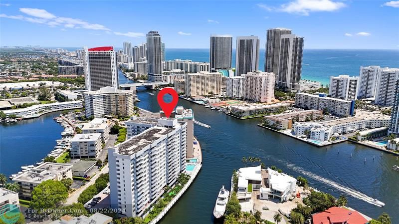 137 Golden Isles Dr #706, Hallandale Beach, Florida image 8
