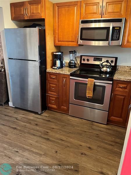 9601 Sunrise Lakes Blvd #309, Sunrise, Florida image 5