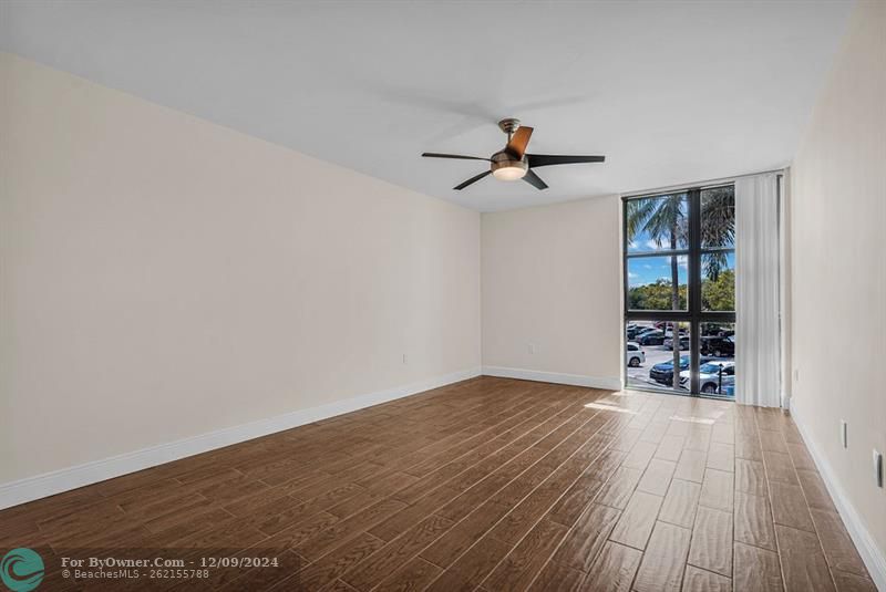 Large Master Bedroom